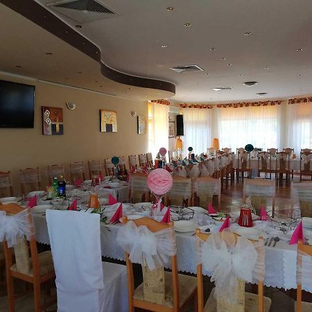 Pasja Hotel Kwidzyn Ngoại thất bức ảnh