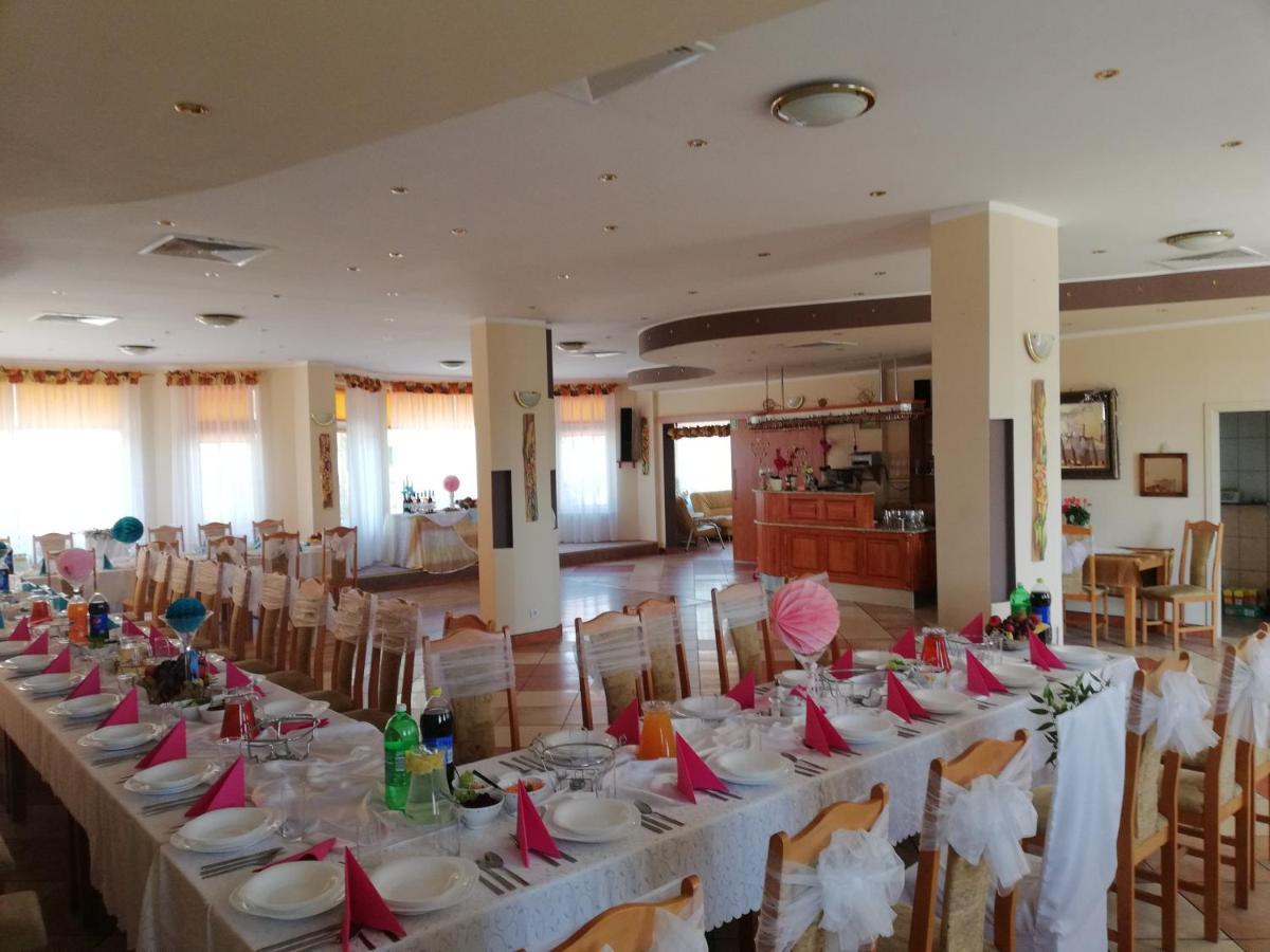 Pasja Hotel Kwidzyn Ngoại thất bức ảnh
